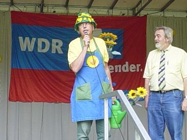 René Zind als "Sonnenblumen-Gärtner" / Foto: Stadt Detmold